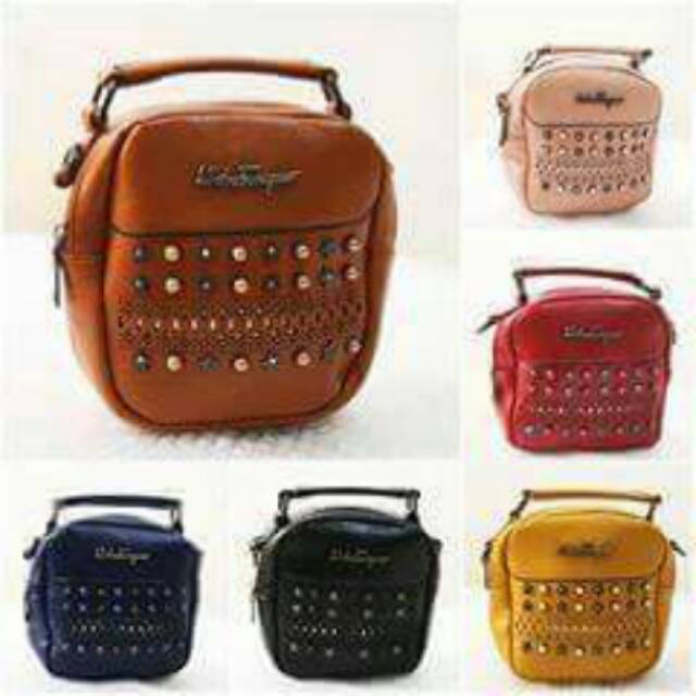 Tas kecil feragamo 81318