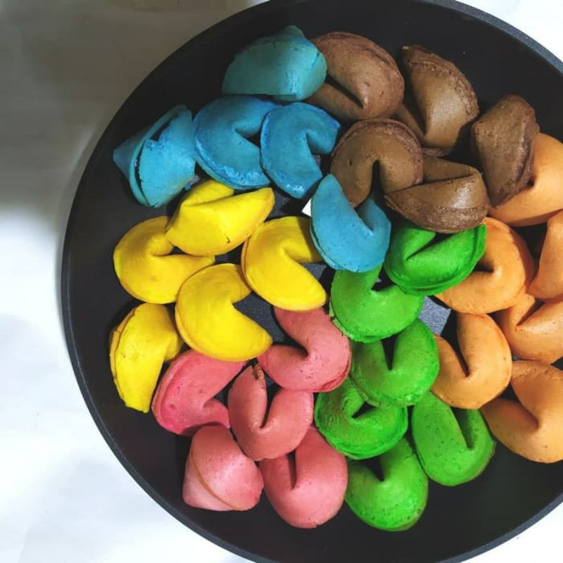 

Fortune Cookies Warna 100 pcs