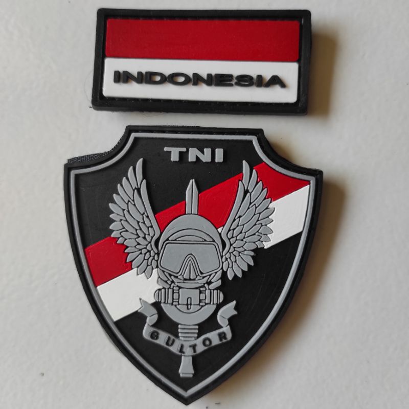 patch rubber logo gultor tni + bendera indonesia kecil/rubber patch tni/karet