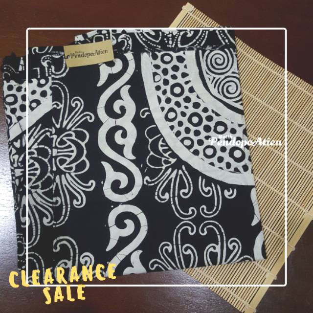 kain batik tulis warna hitam putih bahan katun (K06)