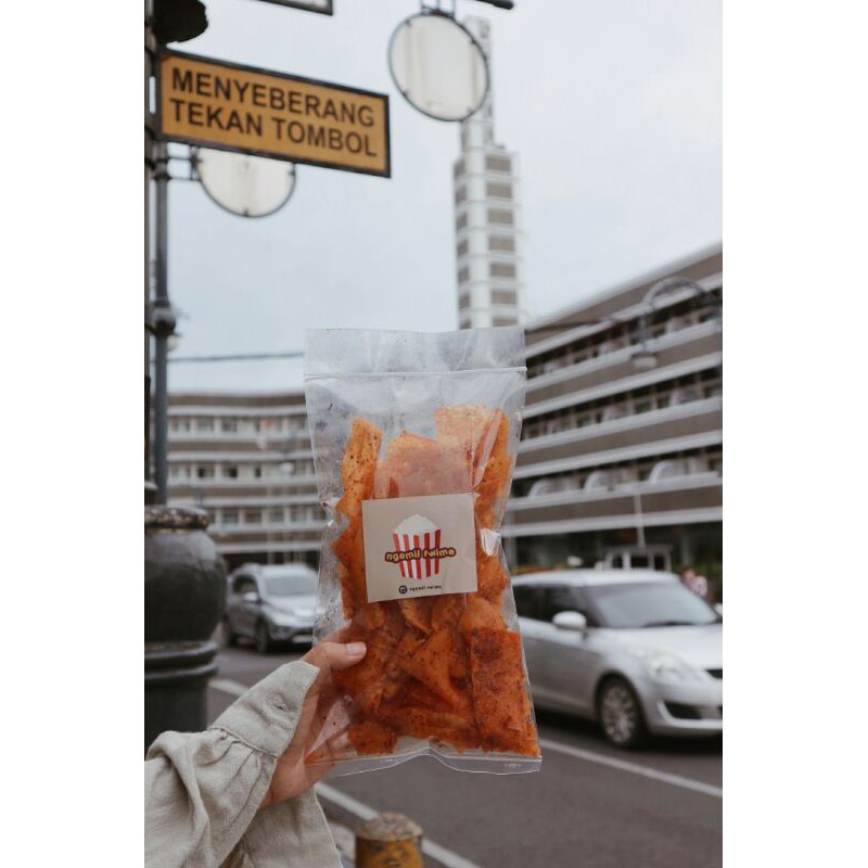 

KERIPIK SINGKONG PEDAS