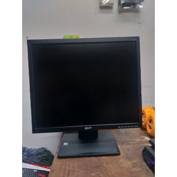 Monitor 19 inci KOTAK. Dell HP Samsung lenovo acer