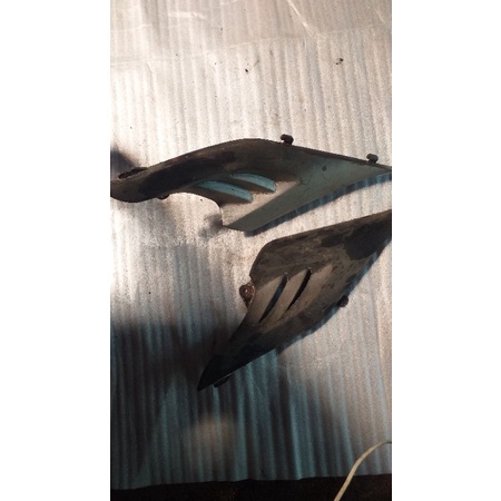 sirip body satria 2tak sirip kanan kiri satria 2tak