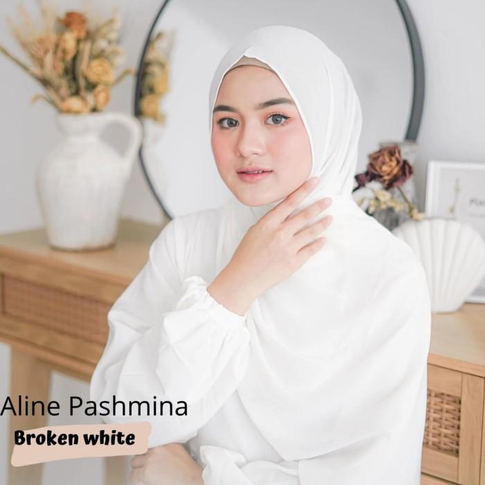 Jilbab Pashmina Ceruty Babydoll - Broken White | Pasmina Putih Tulang