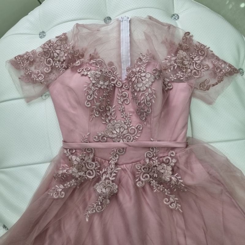 Dress pesta pink