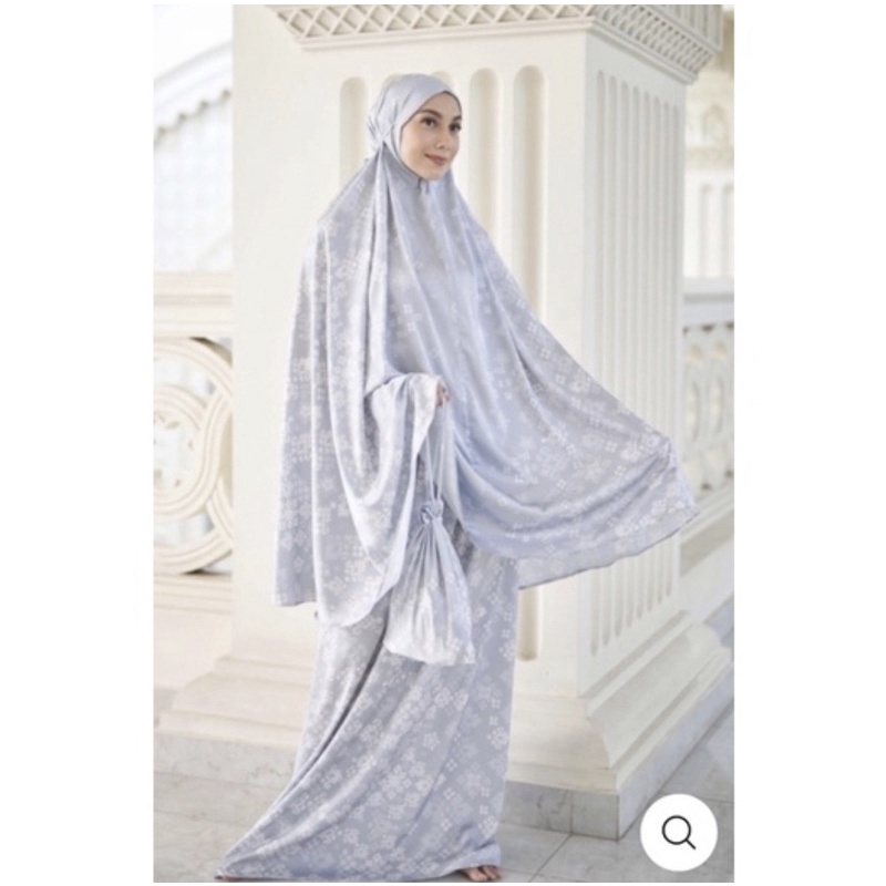 READY Mukena Mashrabiya Prayer Set Azure Wearing Klamby
