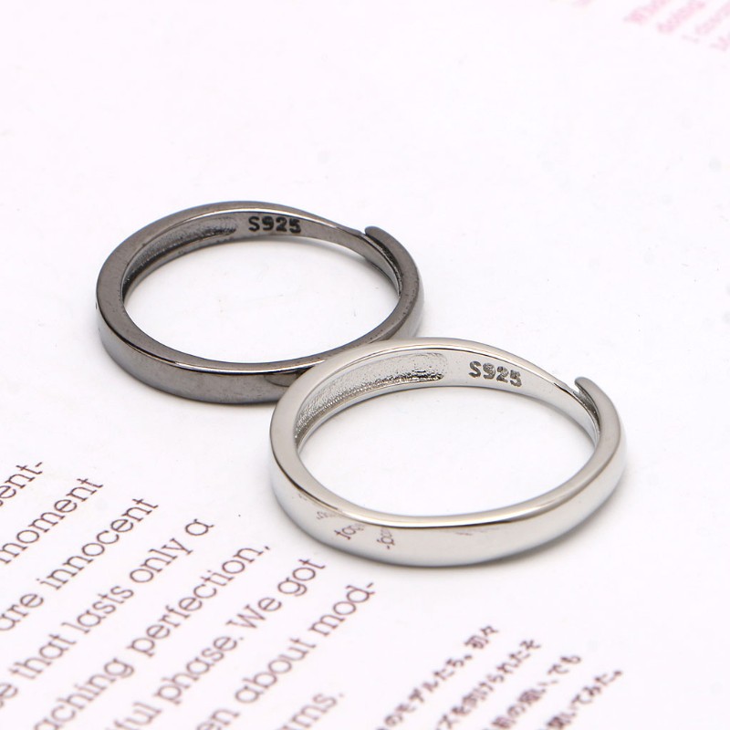 2pcs / Set Cincin Pasangan Model Terbuka Dapat Disesuaikan Desain Matahari Bulan Bahan Silikon Untuk Persahabatan