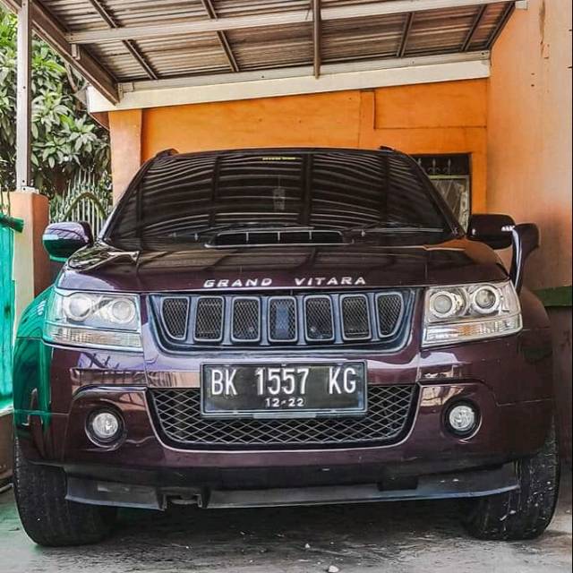 Grill Grand Vitara