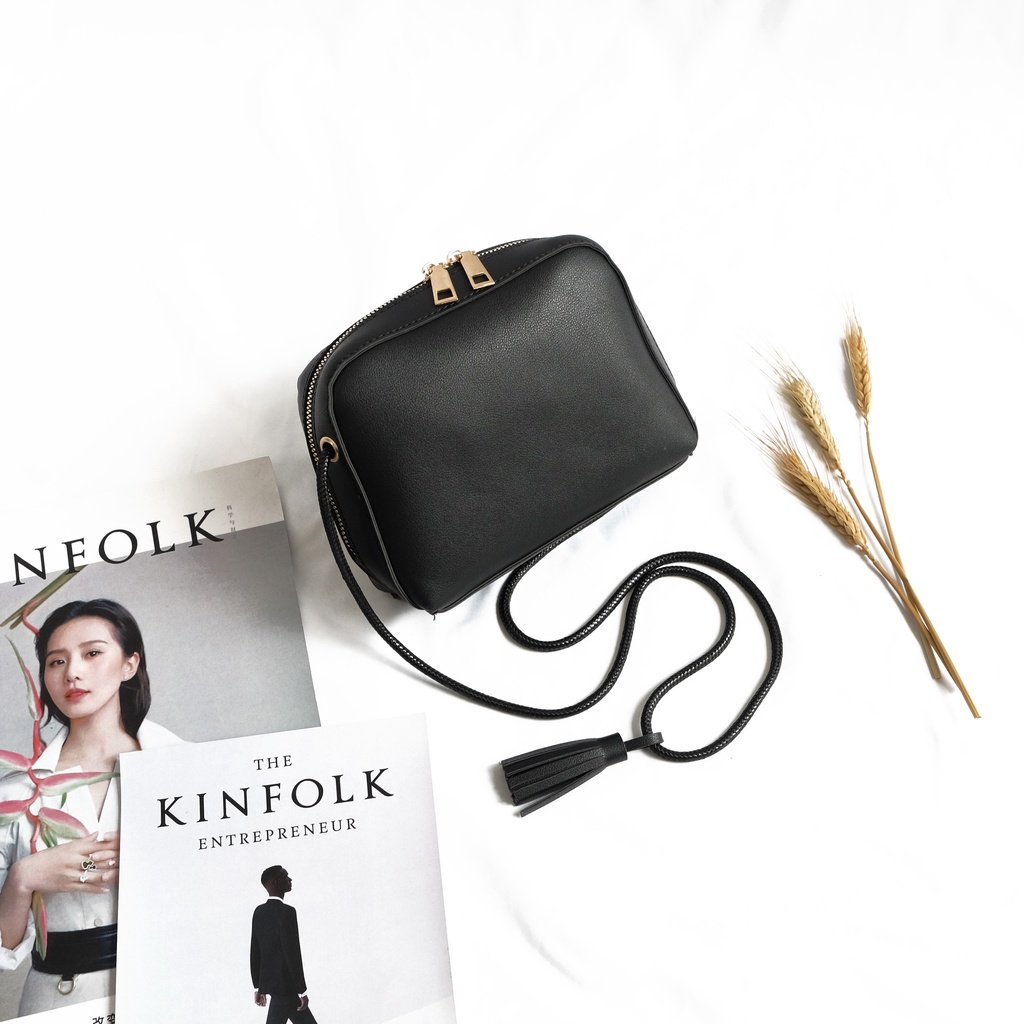 Slingbag Square Nattaya - Tas Selempang Wanita