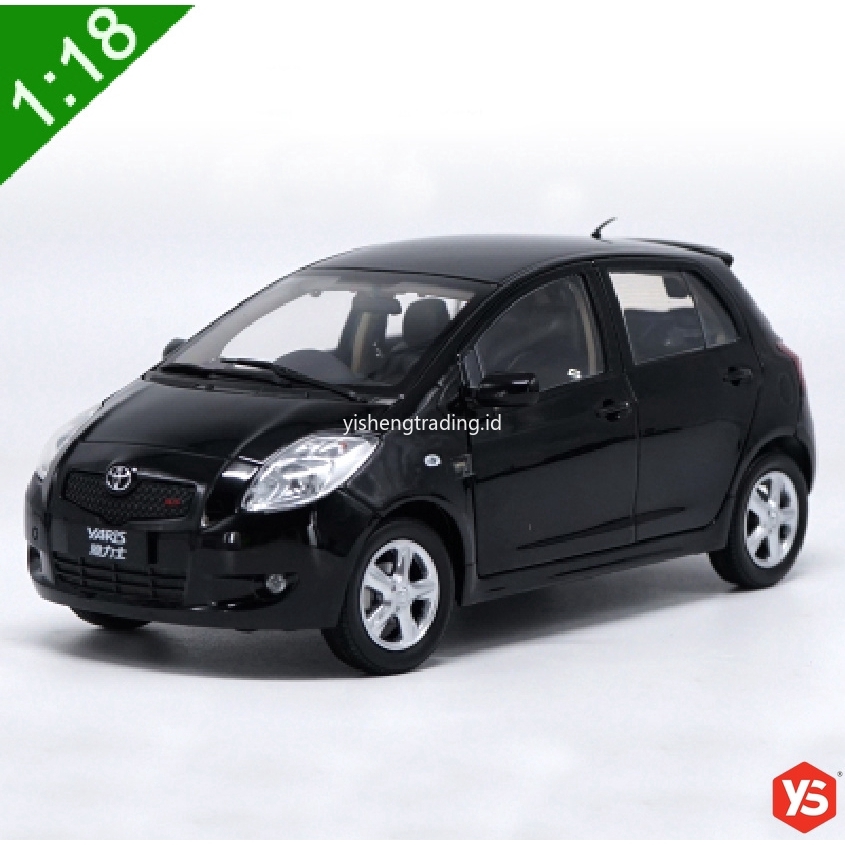 Toyota store yaris diecast