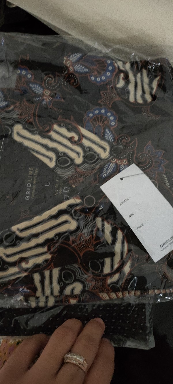 [gridline - Ls037 Navy & Black] Kemeja Batik Slimfit Pria Katun Lengan Panjang Modern Keren Rekomen