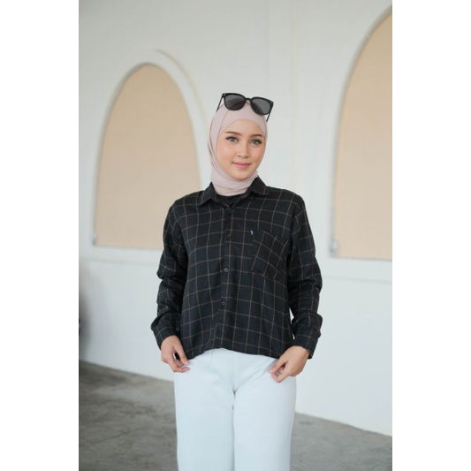 4s Grosir Solo || Kemeja Crop Top Wanita Flannel Lengan Panjang Kotak Hitam