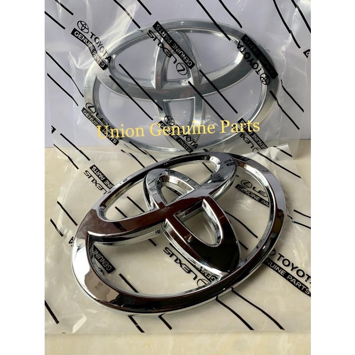 Emblem Logo Depan Toyota Innova Reborn Logo Toyota Grill Innova Reborn