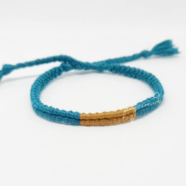 Fingermade Gelang Macrame Benang