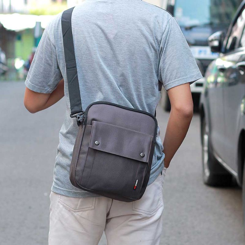 Bos - Sling Bag Salempang Tas Selempang Pria Desain Millenial Tourer Shoulder Bag