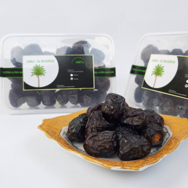 

(TERLARIS) KURMA AJWA AL MADINAH 500 Gram KURMA AJWA KURMA MADINAH KURMA AJWA 500 GRAM