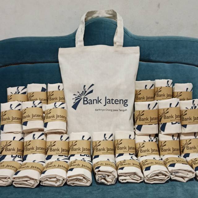 

Custom!!! Totebag blacu uk 30*40*5 (sisi bawah) / tas souvenir