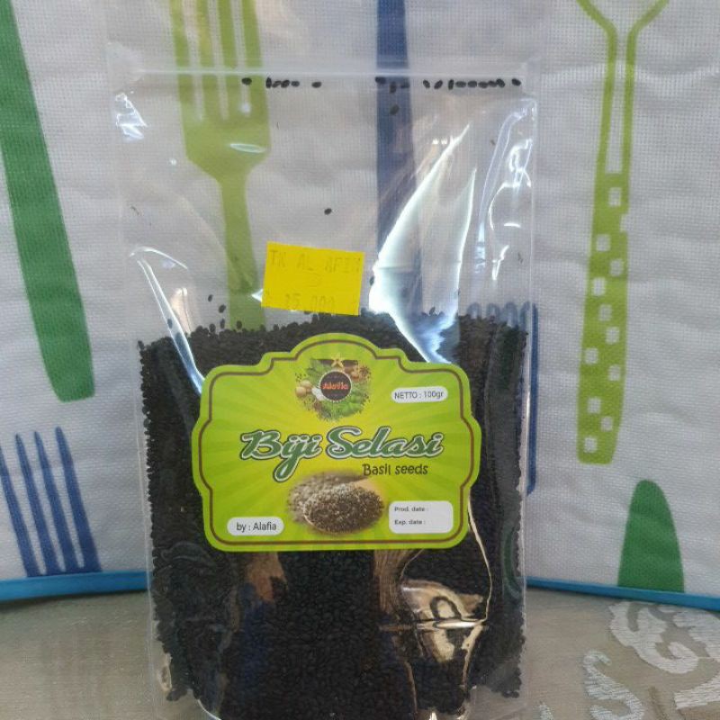 

Biji Selasi / Selasih 100gram