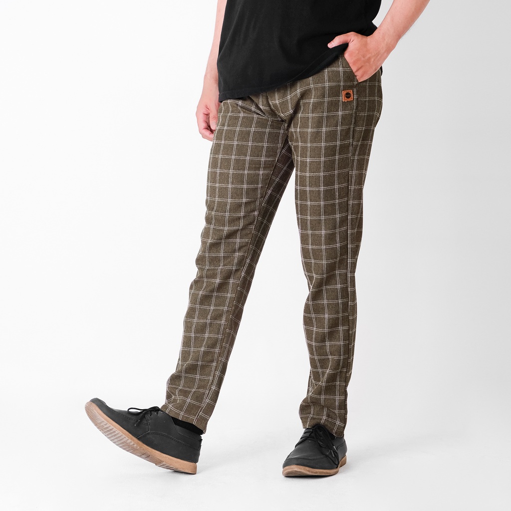 Celana Tartan Coklat / Mocca Pria celana kotak-kotak Tartan Pants