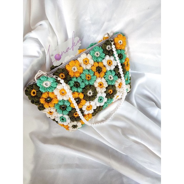 Clutch Rajut Flowers Puff Mutiara / Tas Rajut Bunga / Tas Rajut Pesta
