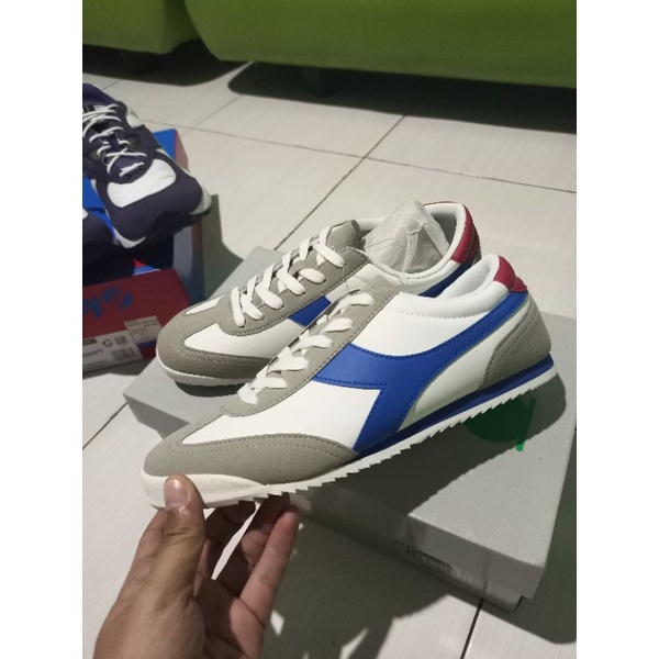 diadora durano