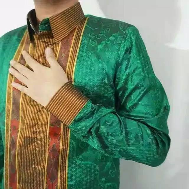 Kemeja tenun songket baron