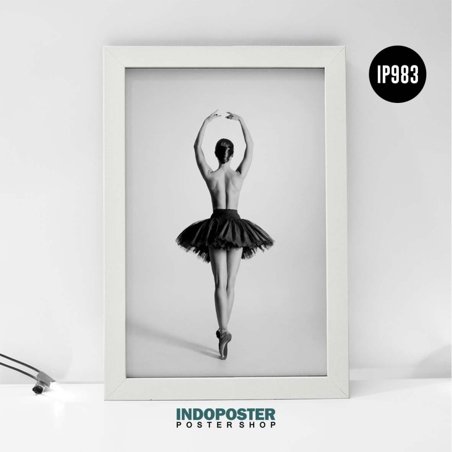 

Poster Ballet Ballerina Black and White Aesthetic A3 45X30cm