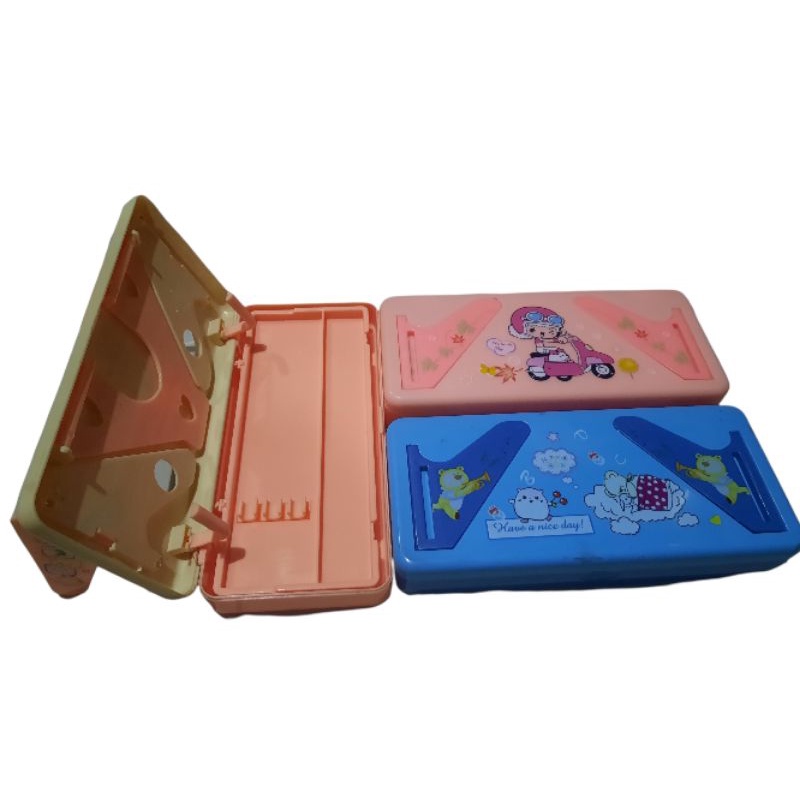 

Tepak pensil plastik susun plus book stand