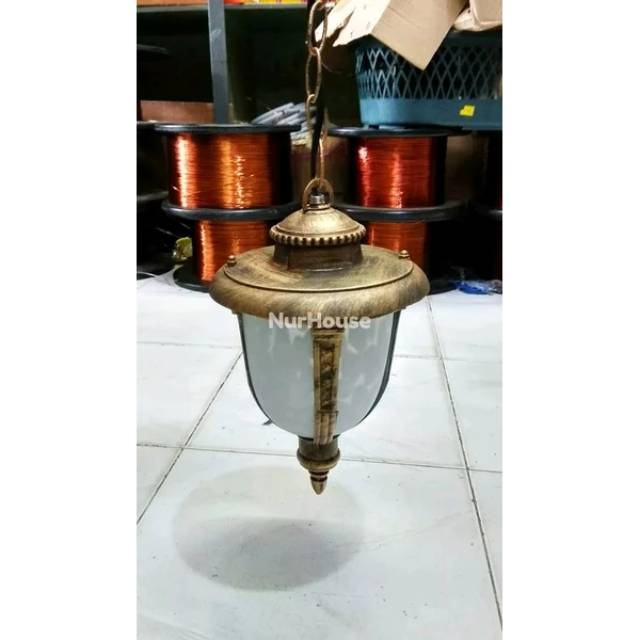 lampu gantung 1031