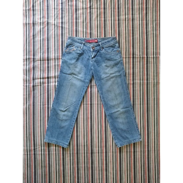 Preloved - Celana Jeans Wanita 7/8 "Voice"