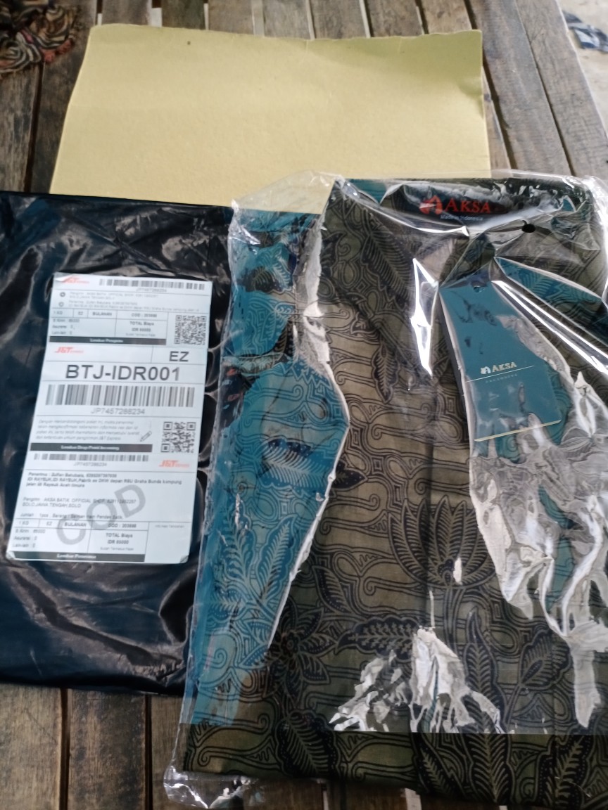 Hem Pendek Aksa Batik Salman