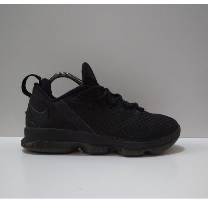 Sepatu Nike Lebron James 14 Low Ep Triple Black Second Original 40.5