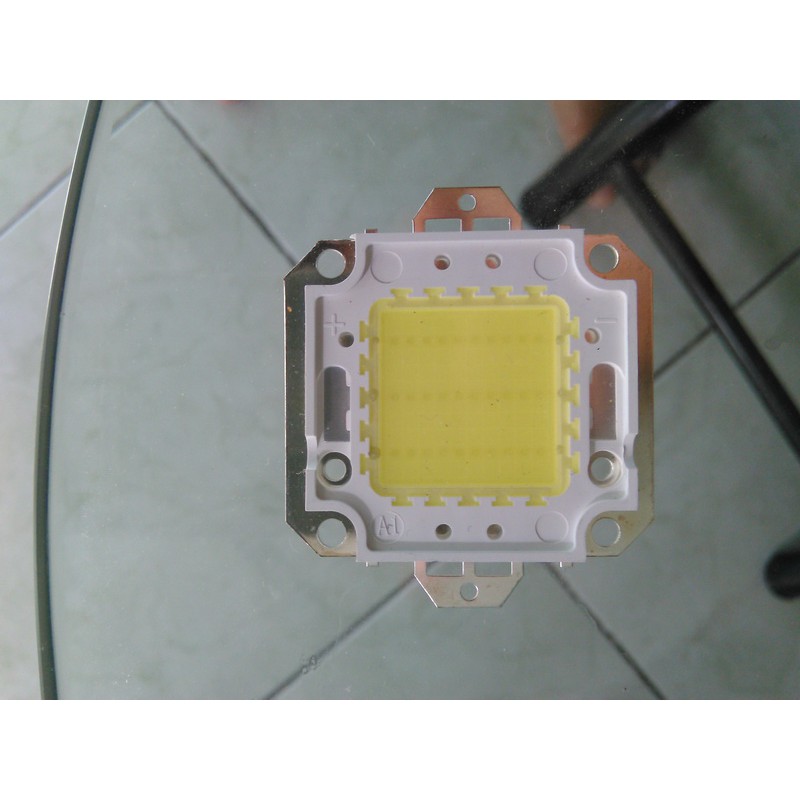 Mata Lampu LED Sorot 30 wattMata Lampu LED Sorot 30 watt