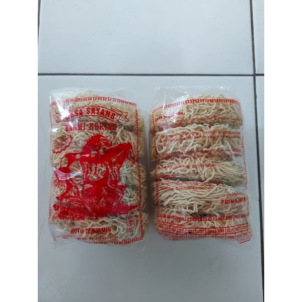 

Mie Pangsit/ Mie kering bagan
