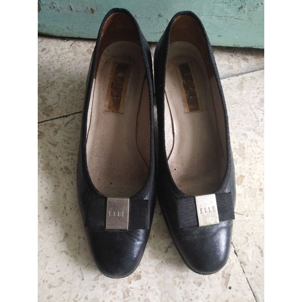 Preloved sepatu kantor ELLE