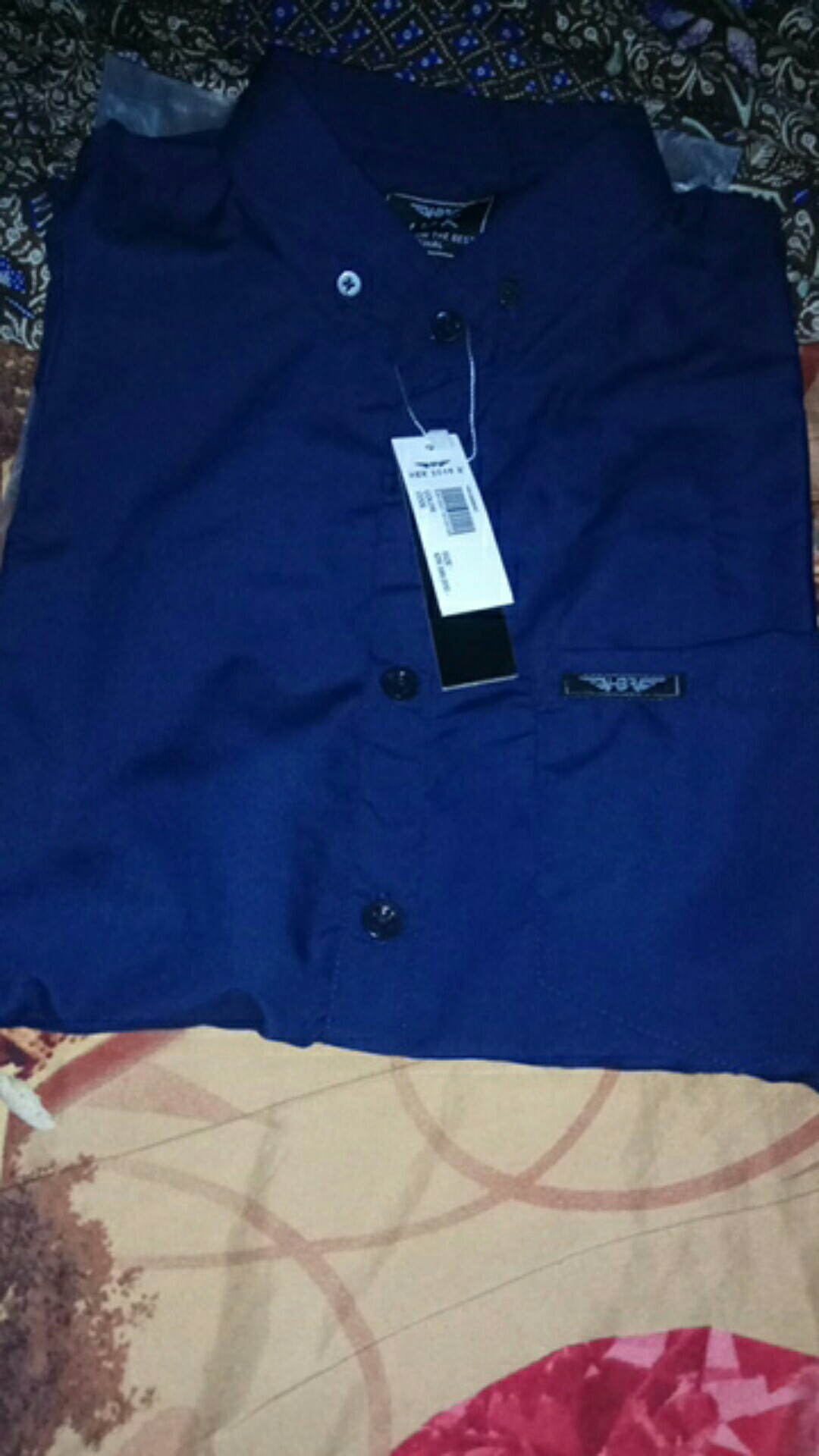 Hem Kemeja Pendek Pria Lengan Pendek Distro Pakaian Pria Casual Batik Polos Kerja Kantor Surfing