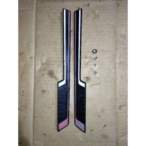 Emblem yamaha robot v80 super deluxe ori sexond