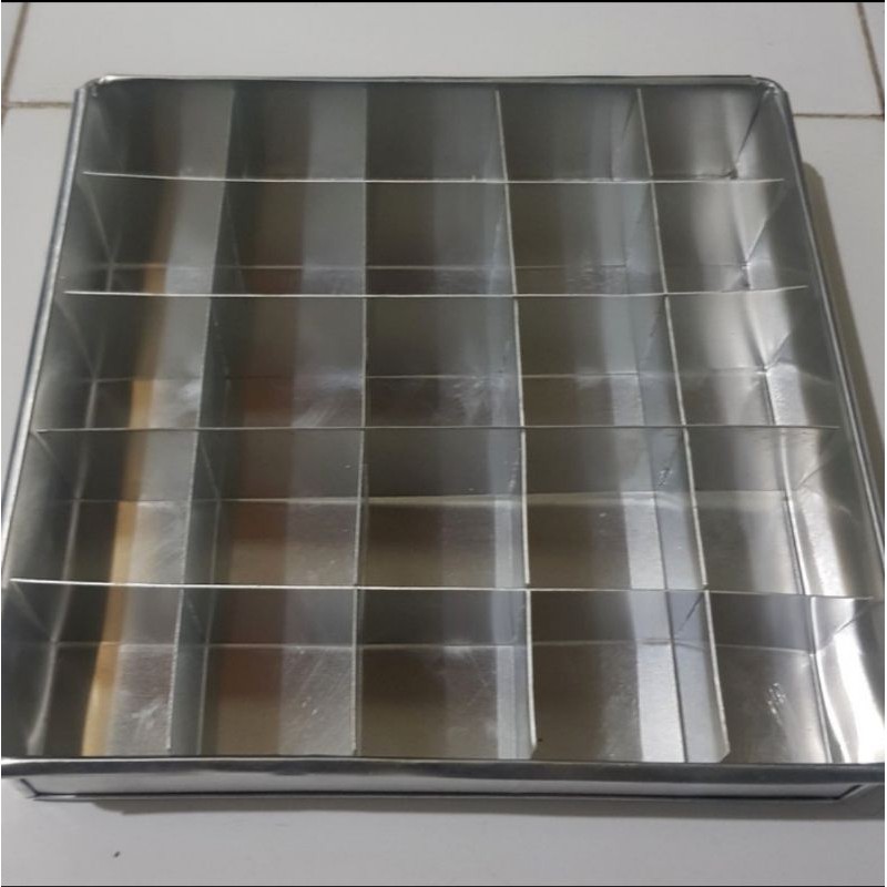 cetakan / loyang brownies sekat 30cm aluminum tebal