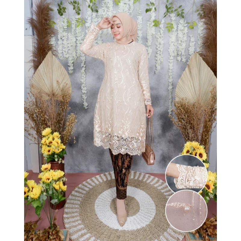 Kebaya Tunik JIHAN / Kebaya Brokat / Kebaya Modern / Kebaya Favorite / Kebaya Belah Samping