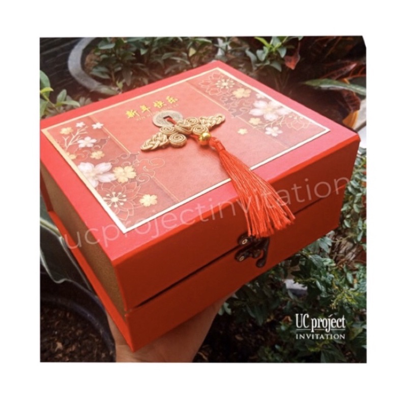 

Box hampers Imlek 11x11x8 cm