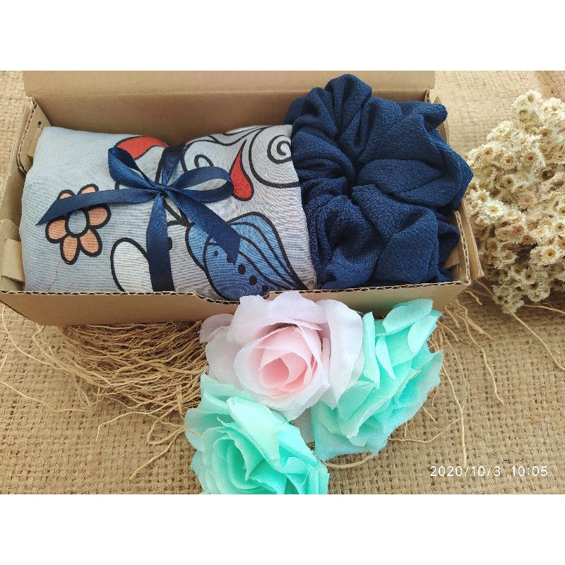 Paket Hampers Jilbab Untuk Kado