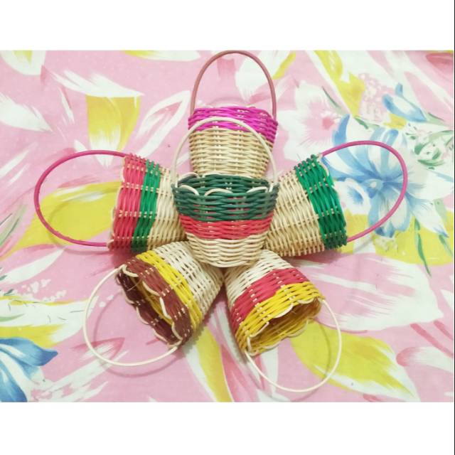 Souvenir keranjang rotan rattan keranjang telur keranjang permen keranjang kaktus bunga kecil