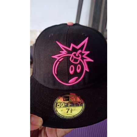 The HUNDREDS NEW ERA