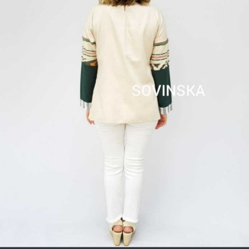 Atasan wanitaTenun M 27 Hijau Batik Lengan Panjang