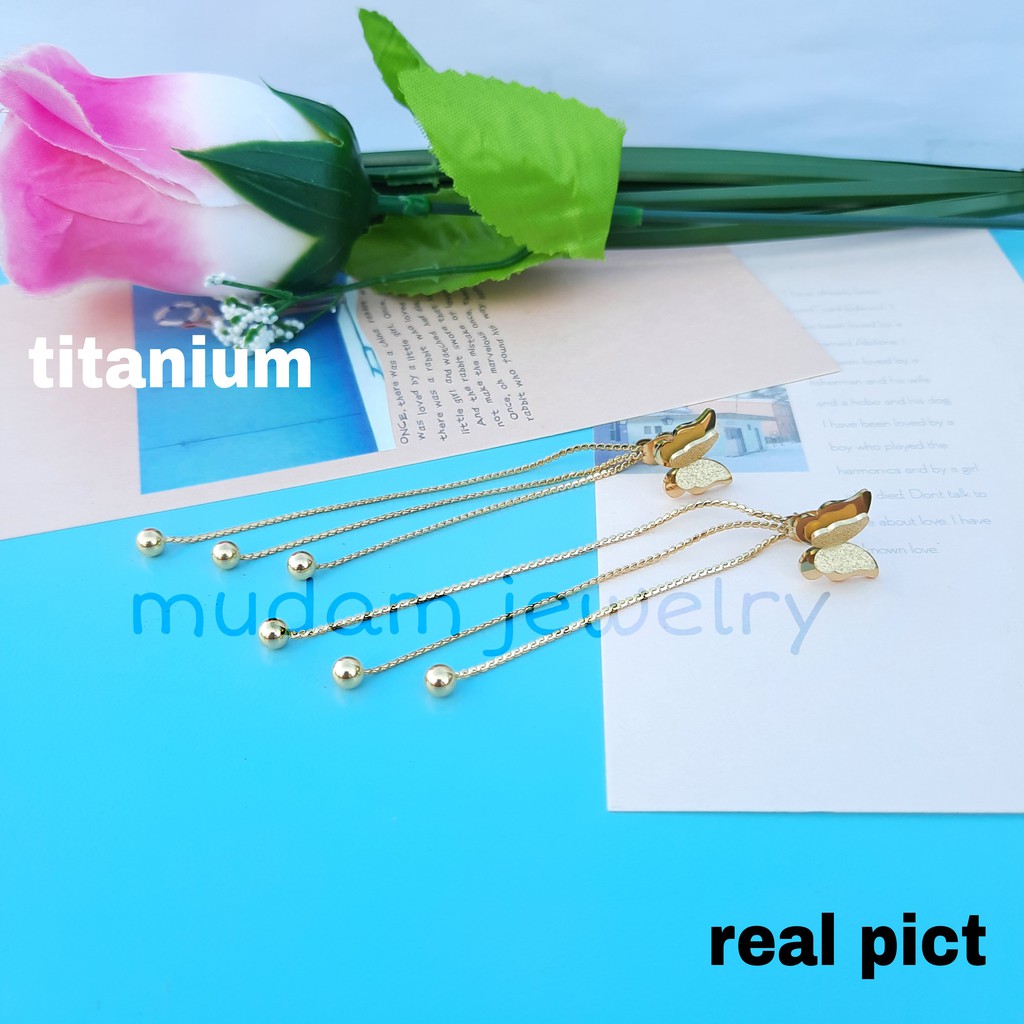 Anting Tusuk Titanium Kupu - Kupu Dengan Panjang Rumbai 6,5 cm