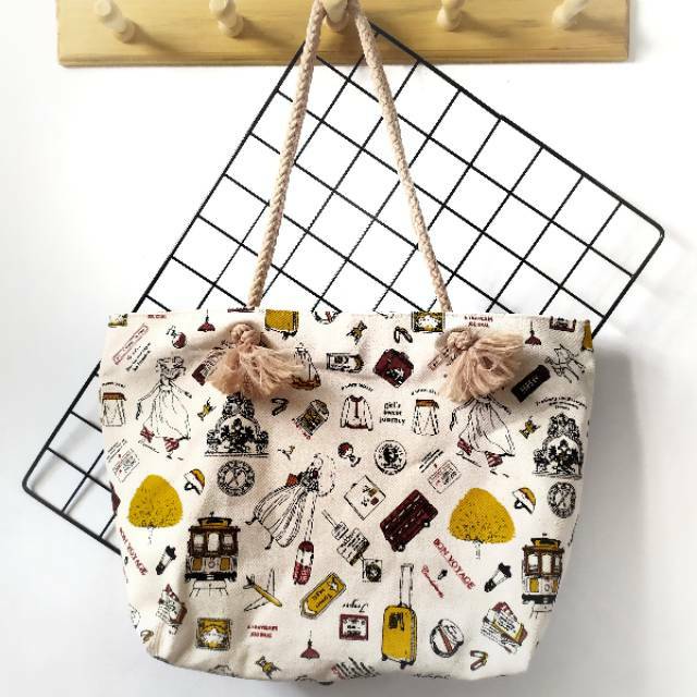 Tas Kanvas Sumbu / Totebag Kanvas Sumbu