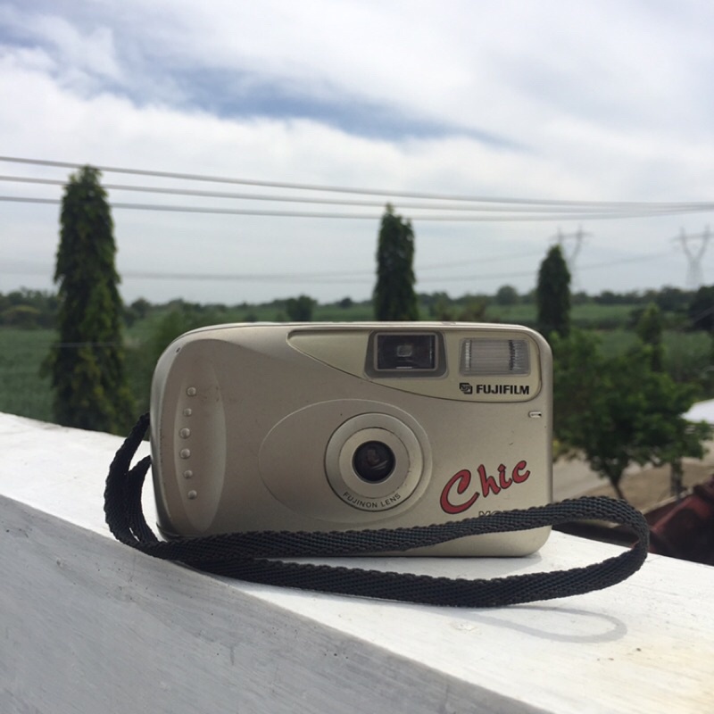 Kamera Analog Jadul Fujifilm Chic Motor
