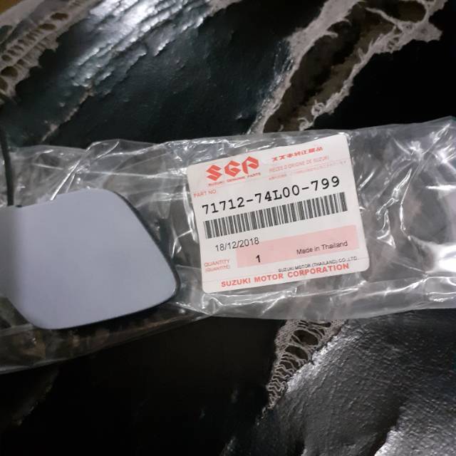 tutup bemper depan suzuki allnew swift 2013 on