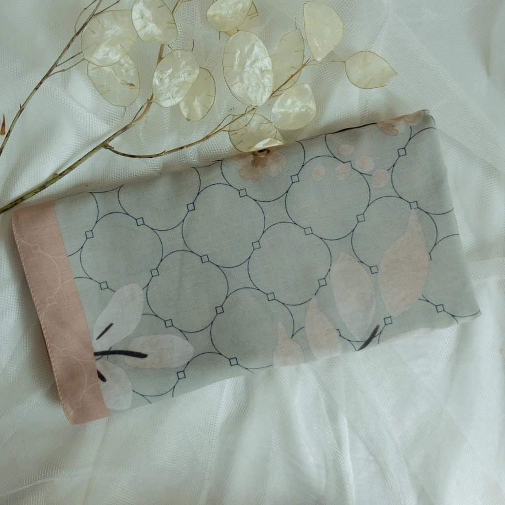 Shireen Sungkar SS129 Social Scarf