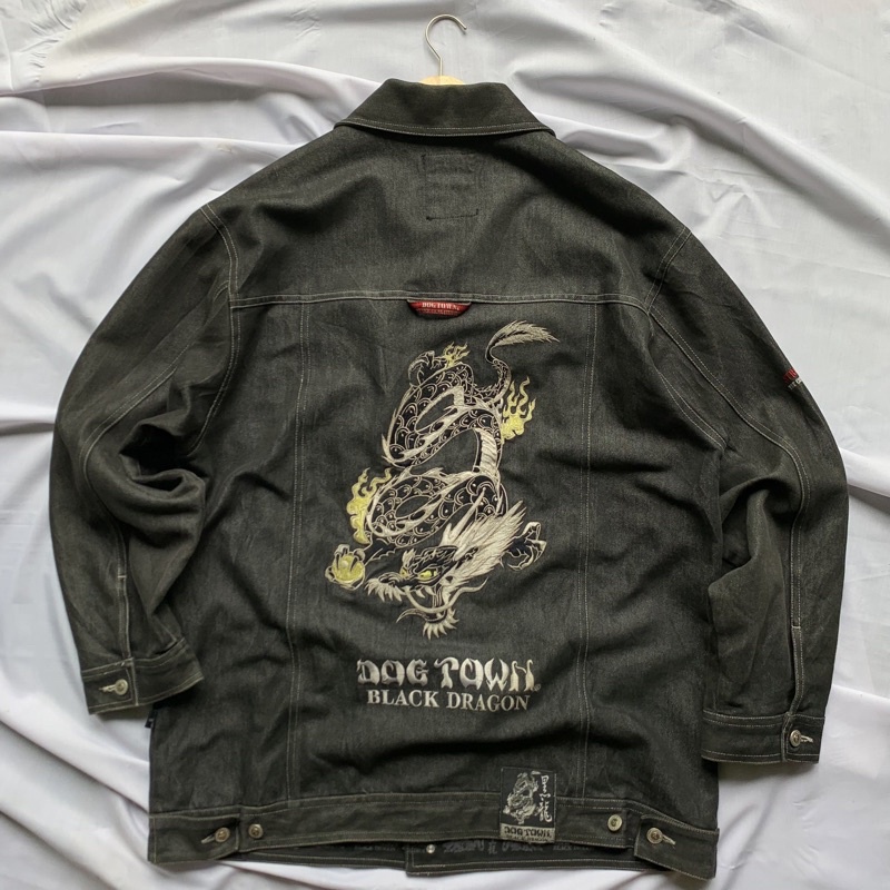 jaket dogtown